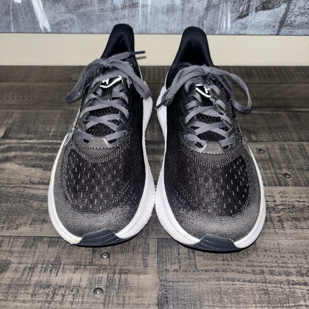 HOKA Mach 6 road-running shoe WOMENS 10D Wide - Picture 2 of 12